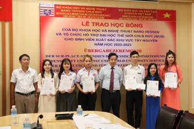 Sinh viên Trường Cao đẳng Cộng đồng Kon Tum vinh dự nhận học bổng Hessen CHLB Đức