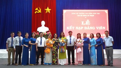 Lễ Kết nạp Đảng viên mới của Chi bộ khoa Sư phạm