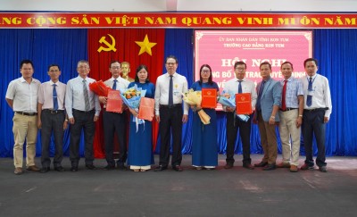 Hội nghị Công bố, trao Quyết định về công tác cán bộ
