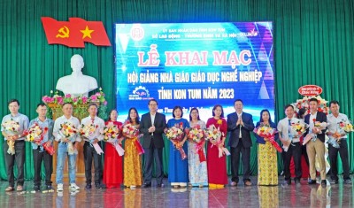 Trường Cao đẳng Kon Tum tham gia Hội giảng nhà giáo GDNN tỉnh Kon Tum năm 2023