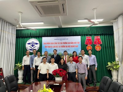 CĐKT có chuyến công tác và làm việc với Trường Đại học Quảng Nam