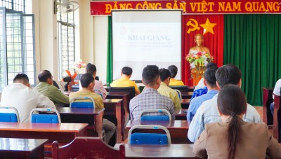 Khai giảng Lớp lái xe ô tô hạng B (số sàn) – Khóa 44, năm 2025