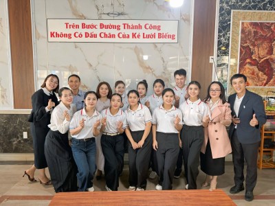 Sinh viên Điều dưỡng Trường Cao đẳng Kon Tum rộng mở cánh cửa việc làm tại Nhật Bản