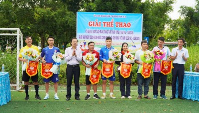 Trường Cao đẳng Kon Tum tham gia Giải Bóng đá mini nam chào mừng Cách mạng Tháng Tám và Quốc khánh 2/9