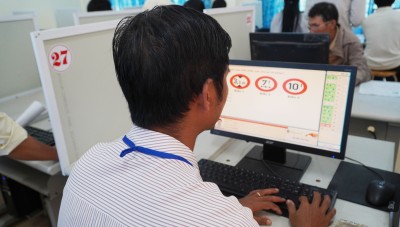 CĐKT tổ chức kỳ kiểm tra hoàn thành khoá đào tạo các lớp lái xe ô tô